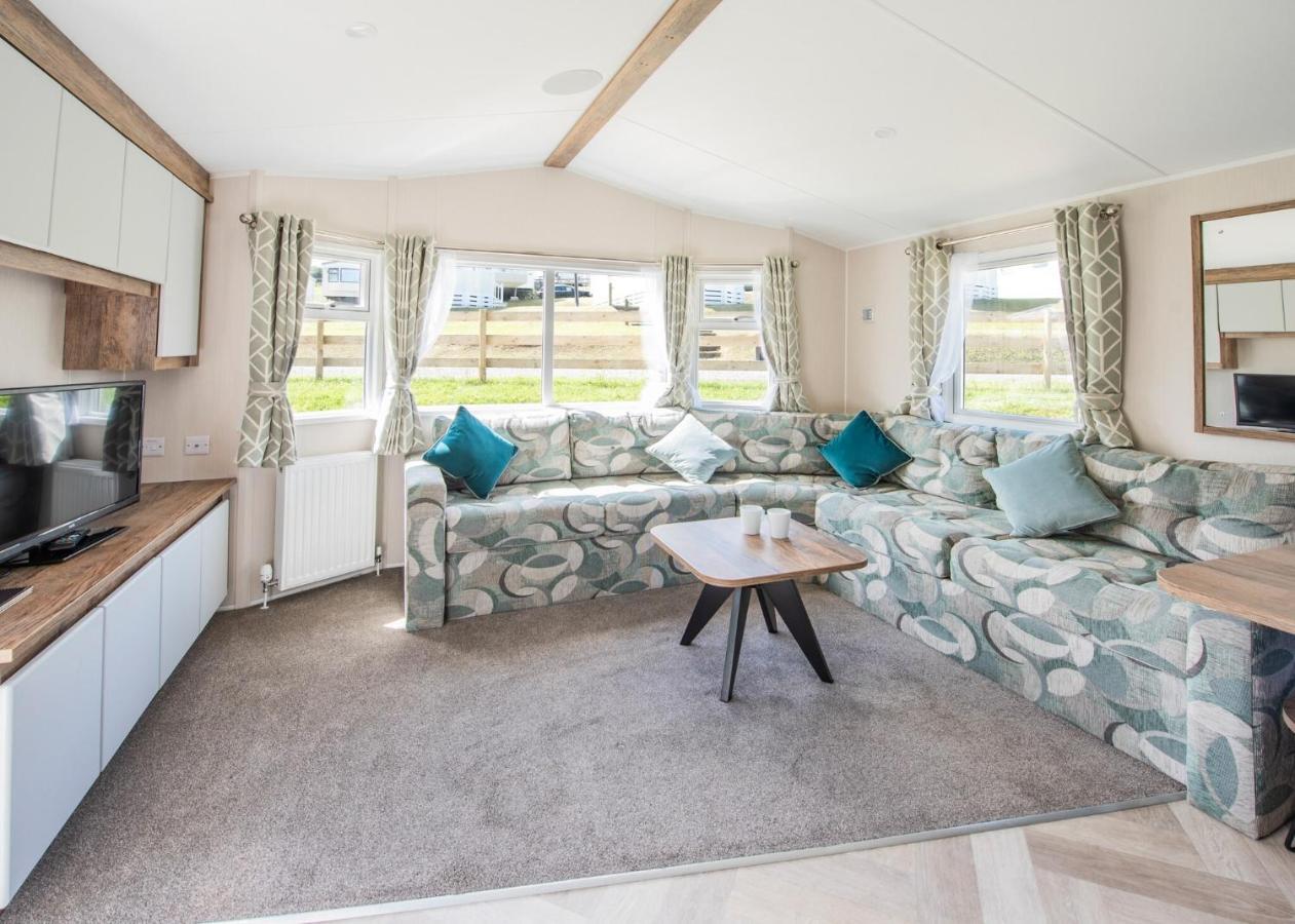 Sandaway Beach Holiday Park Combe Martin Exterior foto